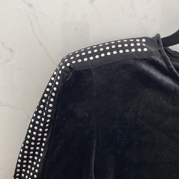 Forever 21 Velvet Studded dress - Picture 3 of 6